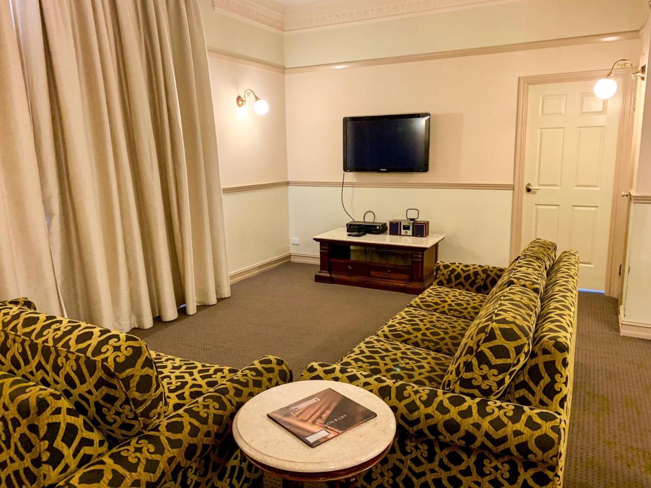 Royal Albert Hotel Brisbane Exteriör bild
